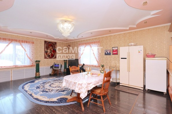 
   Продам дом, 250 м², Кемерово

. Фото 4.