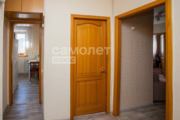 
   Продам 4-комнатную, 61.4 м², Сибиряков-Гвардейцев ул, 13

. Фото 12.