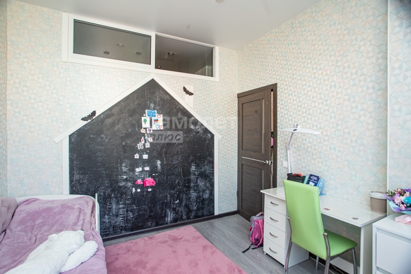 
  Продается 3-комн. квартира, 50 м², Осенний б-р, д. 13
. Фото 8.