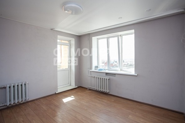 
   Продам 2-комнатную, 40.6 м², Гагарина тер, 108

. Фото 2.
