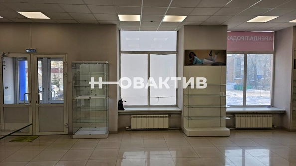 
   Сдам помещение свободного назначения, 195.4 м², Ленина ул, 39

. Фото 5.