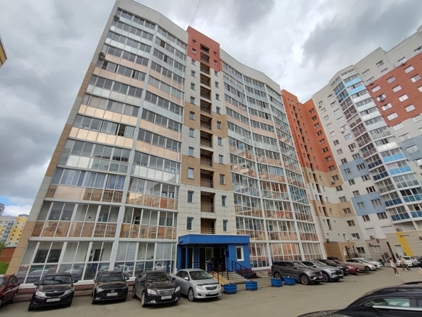
  Продается 2-комн. квартира, 40.7 м², Притомский пр-кт, д. 9
. Фото 1.