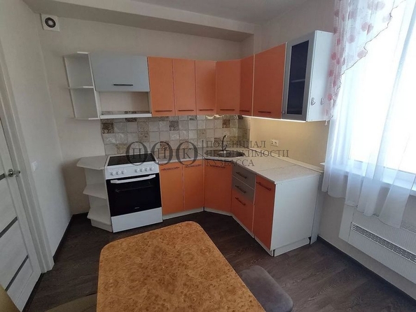 
   Продам 2-комнатную, 54.4 м², Сарыгина ул, 35

. Фото 1.