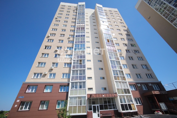 
   Продам 1-комнатную, 32.4 м², Строителей б-р, 59/1

. Фото 28.