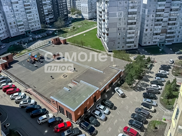 
   Продам 4-комнатную, 138.5 м², Свободы ул, 3

. Фото 2.