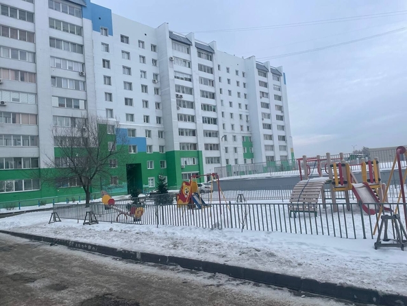 
   Продам 2-комнатную, 59.5 м², Юрия Двужильного ул, 10

. Фото 2.