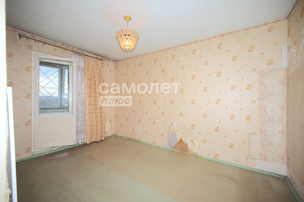 
   Продам 2-комнатную, 53.8 м², Строителей б-р, 40

. Фото 8.