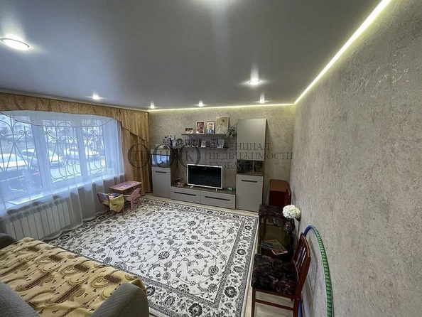 
   Продам 4-комнатную, 80 м², Ленинградский пр-кт, 40

. Фото 1.