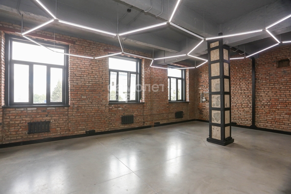 
  Продается офис, 76.9 м², 50 лет Октября ул, д. 1
. Фото 11.