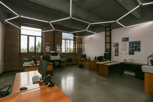 
  Продается офис, 45.9 м², 50 лет Октября ул, д. 1
. Фото 7.