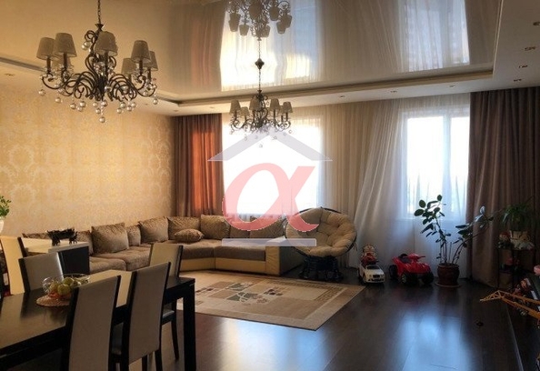 
   Продам 4-комнатную, 138.5 м², Свободы ул, 3

. Фото 6.