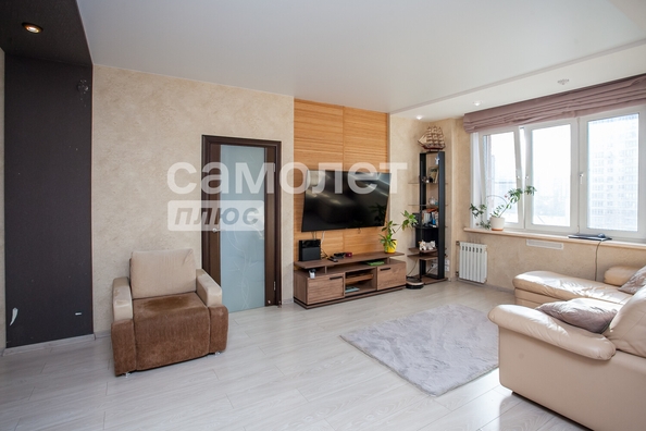 
  Продается 3-комн. квартира, 87.6 м², Волгоградская ул, д. 1
. Фото 9.