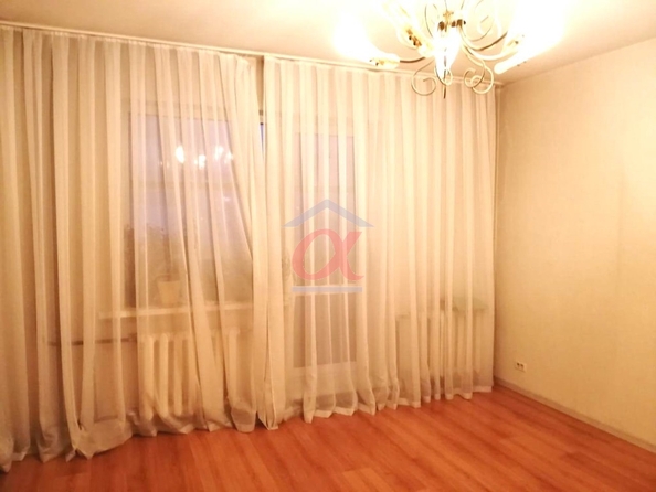 
   Продам 3-комнатную, 62.4 м², Тухачевского ул, 33А

. Фото 1.