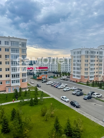 
   Продам 2-комнатную, 46.4 м², Солнечный б-р, 10

. Фото 4.