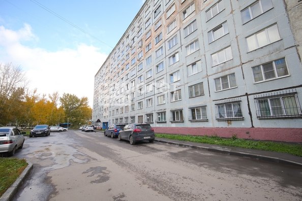 
   Продам 1-комнатную, 16.4 м², Мичурина ул, 61

. Фото 21.