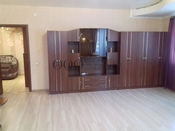 
   Продам 2-комнатную, 89.9 м², Веры Волошиной тер, 41Б

. Фото 6.