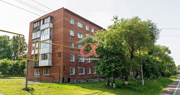 
   Продам 4-комнатную, 60.8 м², Юрия Смирнова пер, 16

. Фото 1.