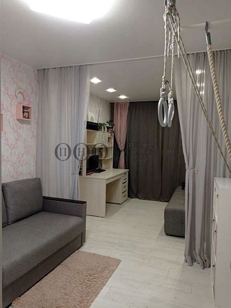 
   Продам 2-комнатную, 54 м², Дружбы ул, 17

. Фото 7.