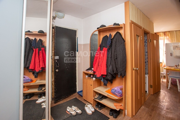 
   Продам 3-комнатную, 61.5 м², Ворошилова (Карат) тер, 11

. Фото 2.