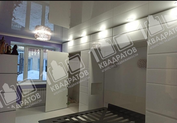 
   Продам 2-комнатную, 92 м², Щегловский - Свободы (Надежда-БИС) тер, 8

. Фото 1.