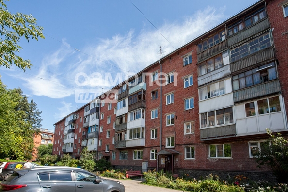 
   Продам 2-комнатную, 42.4 м², Сибиряков-Гвардейцев (2/3-Л) тер, 8

. Фото 9.