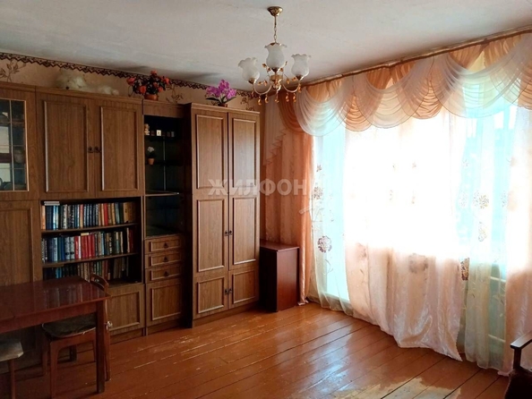 
   Продам 3-комнатную, 56.1 м², Октябрьская ул, 3

. Фото 9.