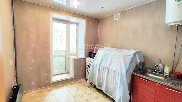 
   Продам 1-комнатную, 35.1 м², Макаренко ул, 12

. Фото 3.