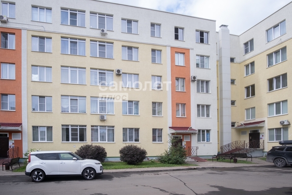 
   Продам 3-комнатную, 98 м², Осенний б-р, 10

. Фото 34.