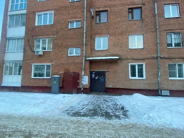 
   Продам 2-комнатную, 46.7 м², Аллейная ул, 9Б

. Фото 4.