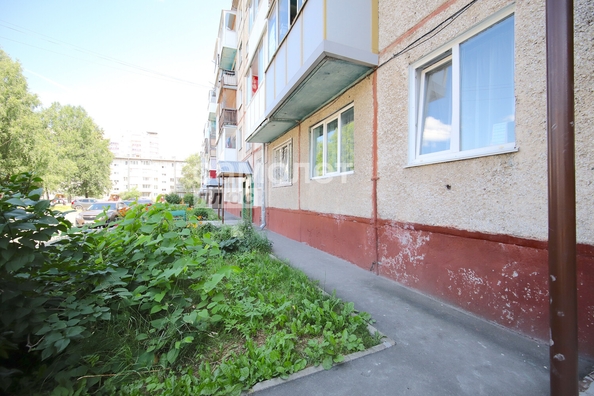 
   Продам 3-комнатную, 47.6 м², Ленинградский пр-кт, 13а

. Фото 22.