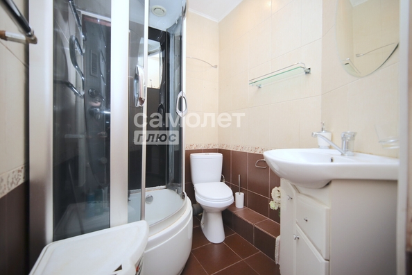 
  Продается 2-комн. квартира, 43.3 м², Дзержинского ул, д. 8
. Фото 18.