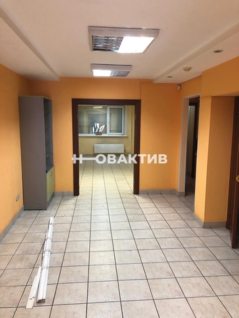 
   Продам помещение свободного назначения, 112.7 м², Октябрьский  пр-кт, 13

. Фото 4.