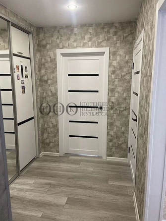 
   Продам 3-комнатную, 60.9 м², Инициативная ул, 121

. Фото 12.