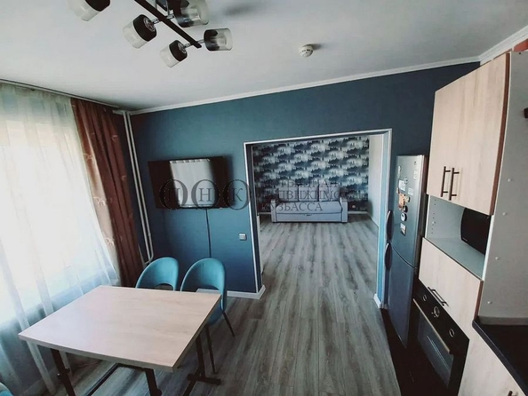 
   Продам 1-комнатную, 40.7 м², Шахтеров пр-кт, 119а

. Фото 17.