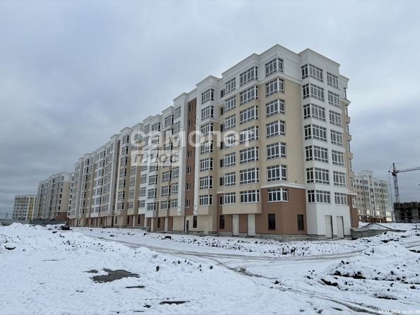 
   Продам студию, 43.2 м², Солнечный б-р, 10

. Фото 3.