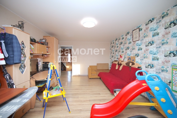 
   Продам дом, 250 м², Кемерово

. Фото 11.