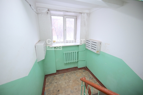 
   Продам 3-комнатную, 56.6 м², Сибиряков-Гвардейцев ул, 16

. Фото 33.