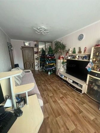 
   Продам 2-комнатную, 47.3 м², Строителей б-р, 28б

. Фото 2.