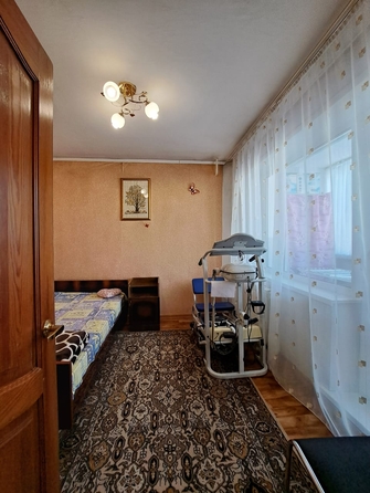 
   Продам 3-комнатную, 55.2 м², Тореза  ул, 93

. Фото 5.