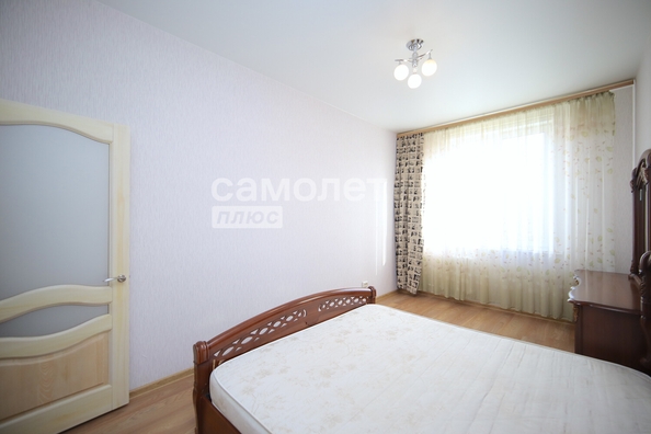 
   Продам 2-комнатную, 48.6 м², Осенний б-р, 4

. Фото 7.