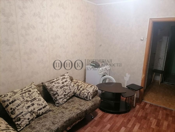 
   Продам 1-комнатную, 16.7 м², Инициативная ул, 5а

. Фото 2.