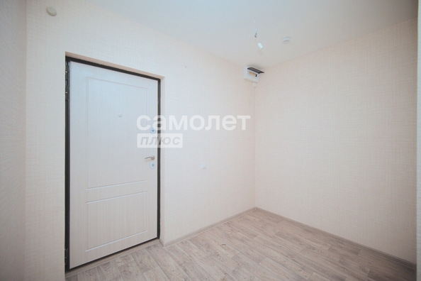 
   Продам 2-комнатную, 42.47 м², Веры Волошиной ул, 22Ак1

. Фото 2.