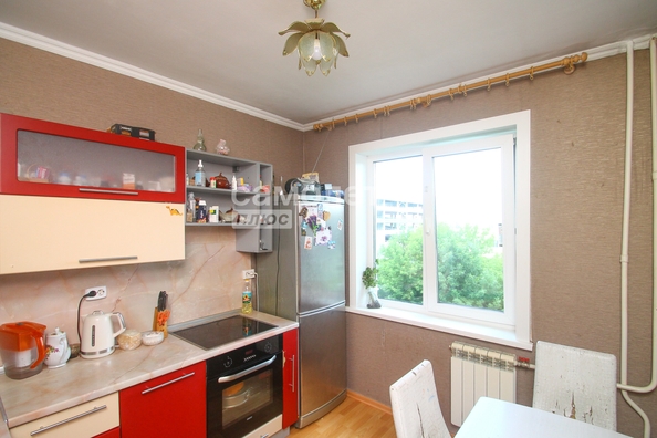 
  Продается 4-комн. квартира, 73.8 м², Институтская ул, д. 28
. Фото 12.