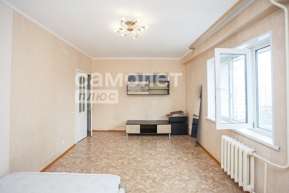 
  Продается 2-комн. квартира, 72 м², Веры Волошиной ул, д. 41А
. Фото 1.