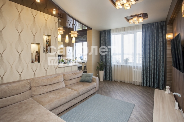 
  Продается 3-комн. квартира, 88.5 м², Осенний б-р, д. 8
. Фото 2.