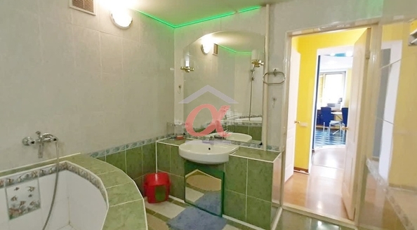 
   Продам 3-комнатную, 90 м², Ленина пр-кт, 55б

. Фото 12.