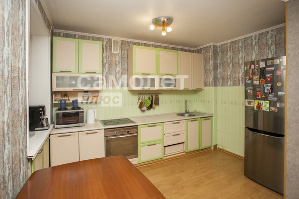 
   Продам 4-комнатную, 75.4 м², Шахтеров пр-кт, 61Б

. Фото 8.