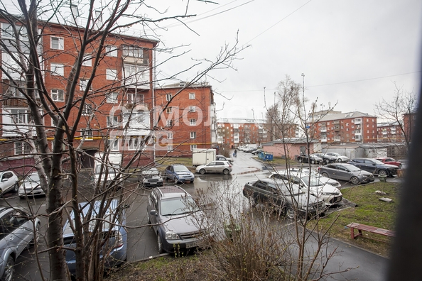 
   Продам 4-комнатную, 75.4 м², Шахтеров пр-кт, 61Б

. Фото 33.