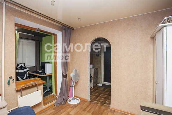 
   Продам 1-комнатную, 30.3 м², Строителей б-р, 56/2

. Фото 5.