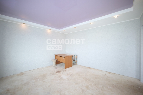 
   Продам 3-комнатную, 68.3 м², Молодежный пр-кт, 9/1

. Фото 33.